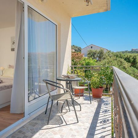 חוואר Apartments Edi - Zf Hvar מראה חיצוני תמונה