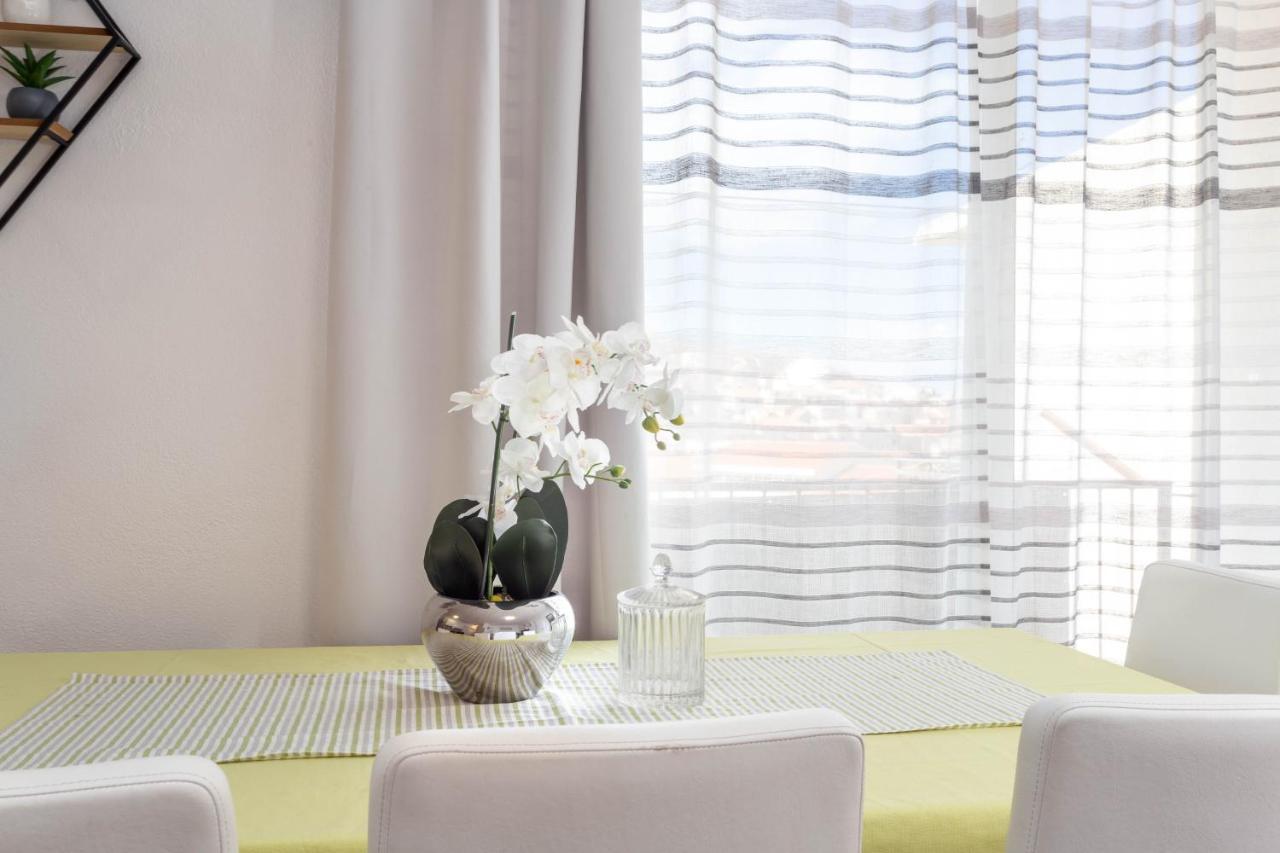 חוואר Apartments Edi - Zf Hvar מראה חיצוני תמונה